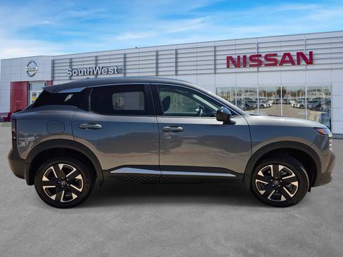 New 2027 Nissan Kicks SV w/ SV Premium Package AWD/4WD image 4