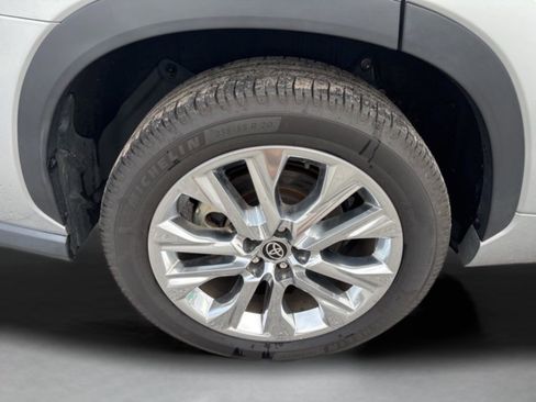 Used 2020 Toyota Highlander Limited image 50