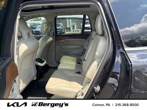 Used 2017 Volvo XC90 T6 Inscription w/ Vision Package AWD/4WD image 12