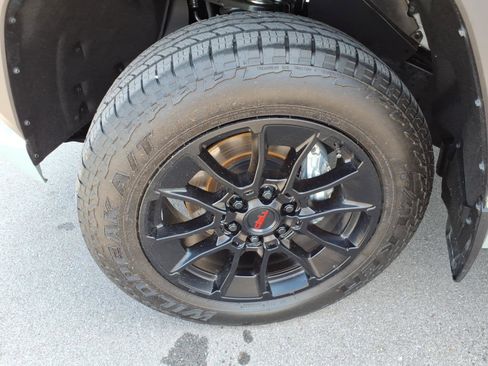 Used 2025 Toyota Tundra Limited w/ TRD Off-Road Package AWD/4WD image 9