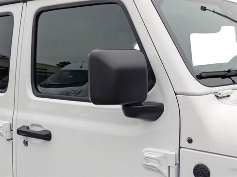 New 2025 Jeep Wrangler Sport S image 10