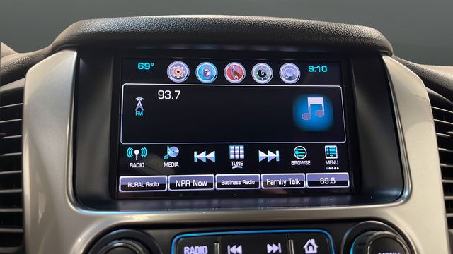 Used 2019 Chevrolet Suburban Premier AWD/4WD image 33
