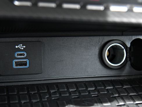 Used 2024 Ford Mustang Premium image 27