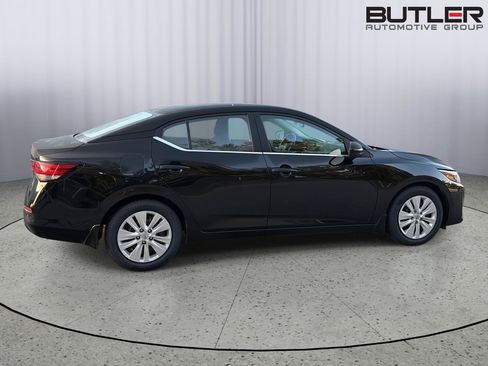 Used 2024 Nissan Sentra S FWD image 7