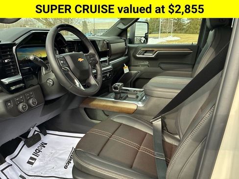 New 2026 Chevrolet Silverado 1500 High Country w/ Technology Package image 2