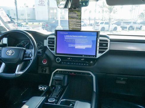 Used 2022 Toyota Tundra Limited image 12