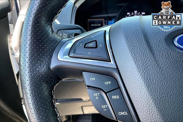 Used 2023 Ford Edge ST AWD/4WD image 18