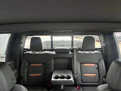 New 2026 GMC Sierra 2500 AT4 w/ AT4 Premium Plus Package AWD/4WD image 25