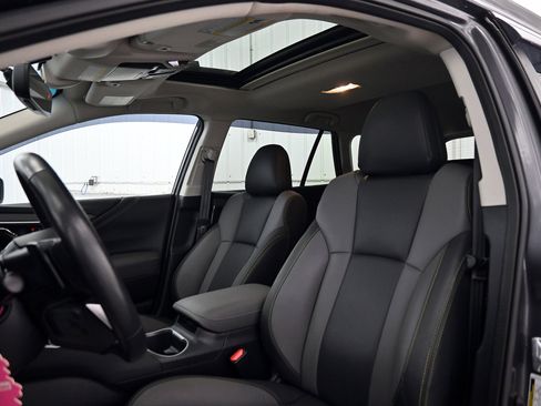 Used 2021 Subaru Outback Onyx Edition XT image 5