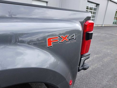 New 2026 Ford F450 XLT w/ XLT Premium Package AWD/4WD image 16