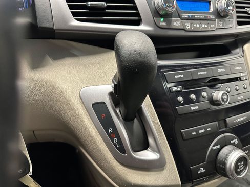Used 2011 Honda Odyssey EX-L image 22