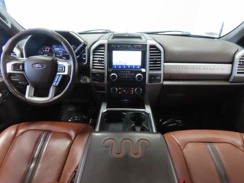 Used 2021 Ford F250 King Ranch w/ King Ranch Ultimate Package AWD/4WD image 18