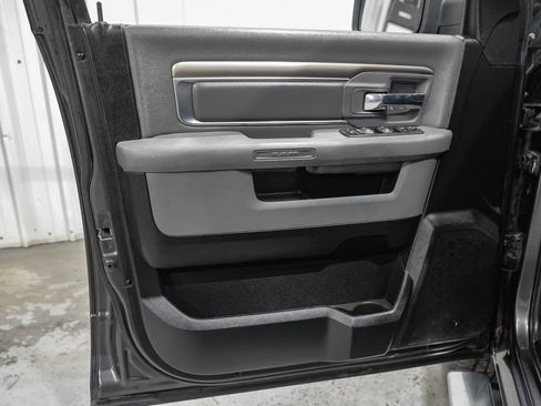 Used 2018 RAM 1500 Lone Star RWD image 40