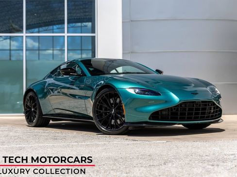 Used 2023 Aston Martin V8 Vantage Coupe RWD image 1