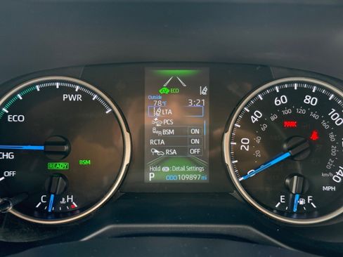 Used 2022 Toyota RAV4 XLE w/ Convenience Package AWD/4WD image 22