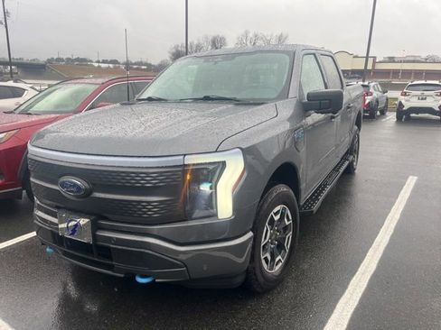 Used 2023 Ford F150 Lightning XLT image 1