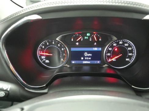 Used 2025 Chevrolet Blazer LT FWD image 16