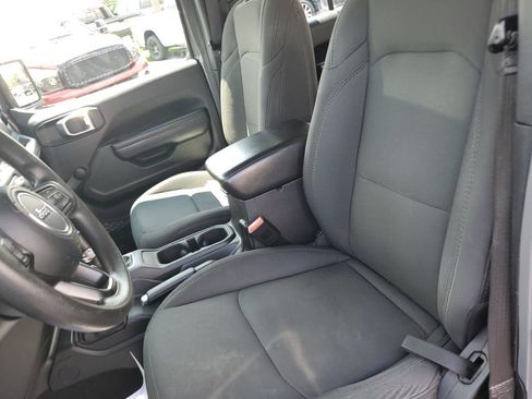 Used 2019 Jeep Wrangler Unlimited Sport AWD/4WD image 15
