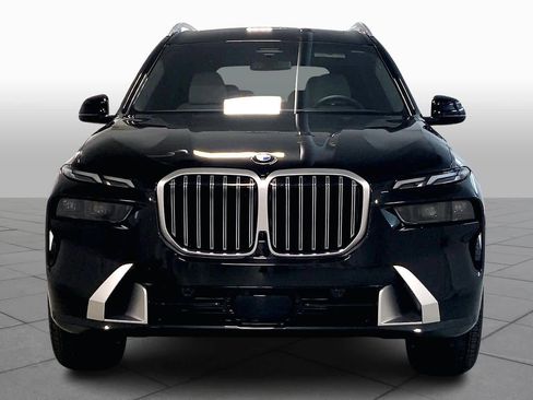New 2026 BMW X7 xDrive40i w/ Executive Package image 3