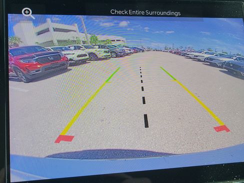 Used 2023 Jeep Grand Cherokee L Laredo image 22