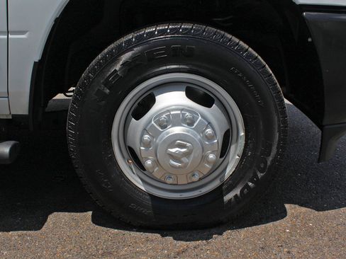 Used 2024 RAM 3500 Tradesman w/ Max Tow Package AWD/4WD image 39