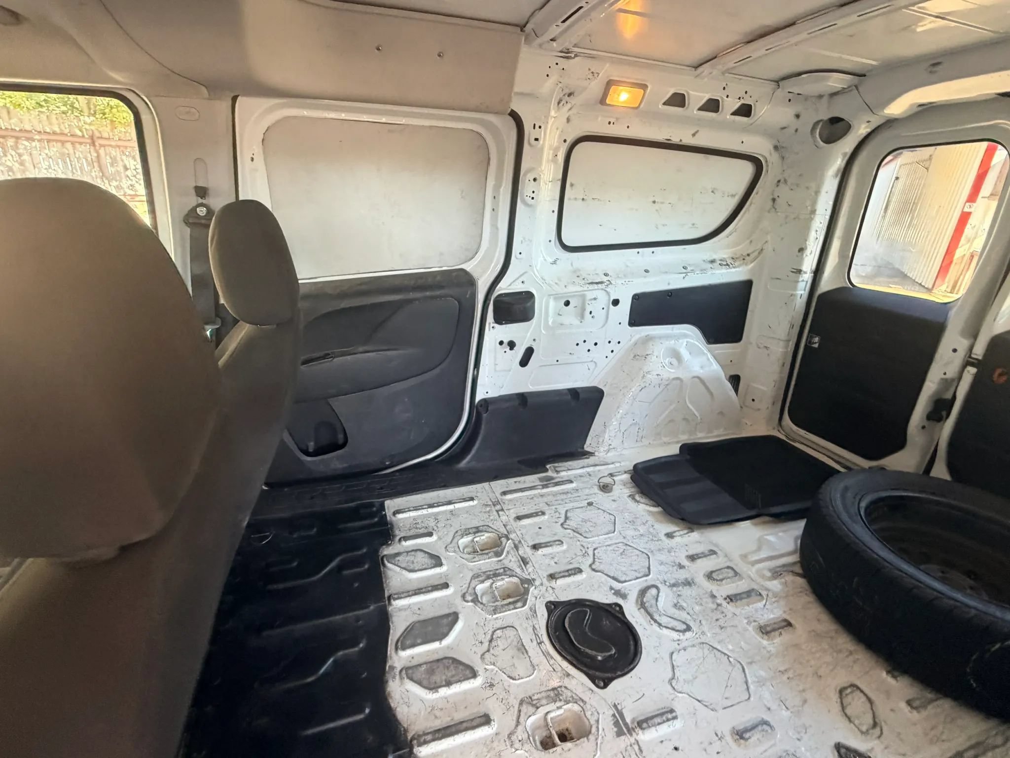 Used 2016 RAM ProMaster City Tradesman SLT w/ Rear Back-up Camera Group FWD image 22