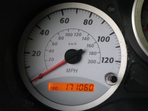 Used 2005 Toyota RAV4 4WD image 43