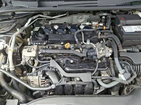 Used 2024 Toyota Corolla LE FWD image 28