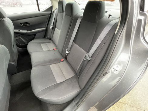 Used 2024 Nissan Sentra SV FWD image 32