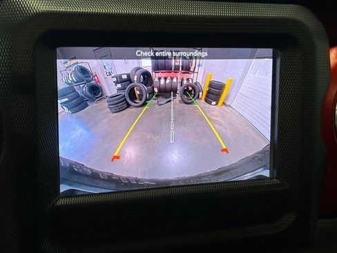 Used 2021 Jeep Wrangler Unlimited Rubicon AWD/4WD image 21
