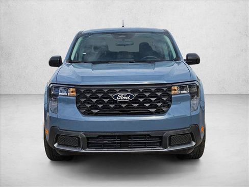 New 2025 Ford Maverick XLT FWD image 5