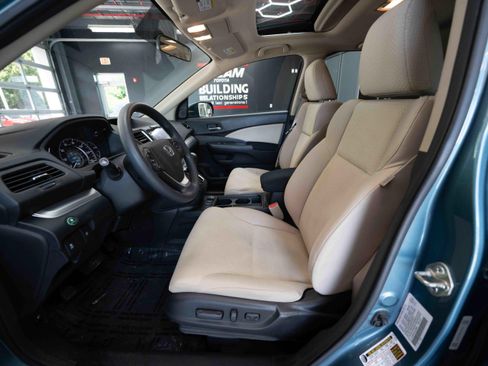 Used 2016 Honda CR-V EX image 9
