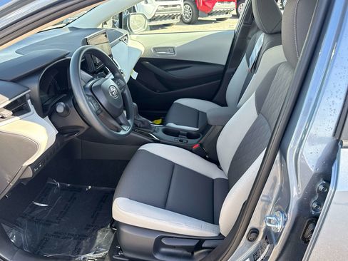 Used 2026 Toyota Corolla LE image 11