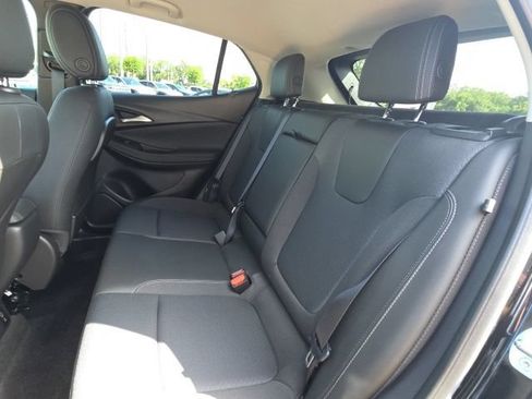 Used 2024 Buick Encore GX Preferred w/ Comfort Package FWD image 7