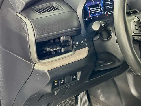 Used 2024 Toyota Grand Highlander AWD image 10