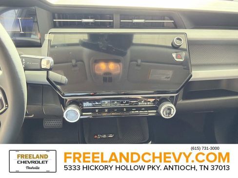 New 2027 Chevrolet Bolt RS w/ Technology Package FWD image 26