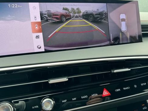 New 2026 Genesis GV70 3.5T Sport Prestige AWD/4WD image 19