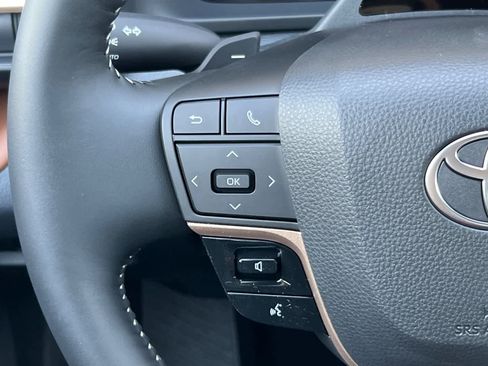 New 2026 Toyota Crown Signia Limited image 27