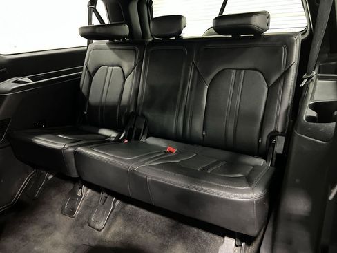 Used 2018 Ford Expedition Max Limited w/ Equipment Group 302A AWD/4WD image 8