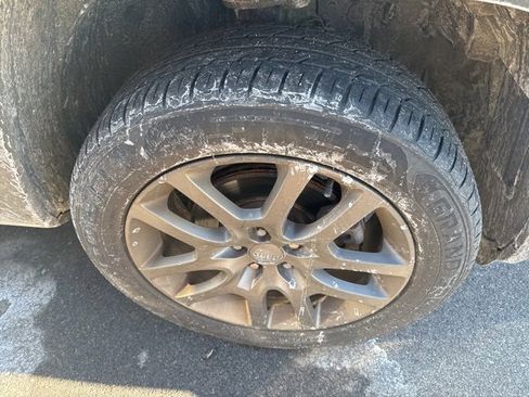 Used 2016 Jeep Renegade 75th Anniversary image 4