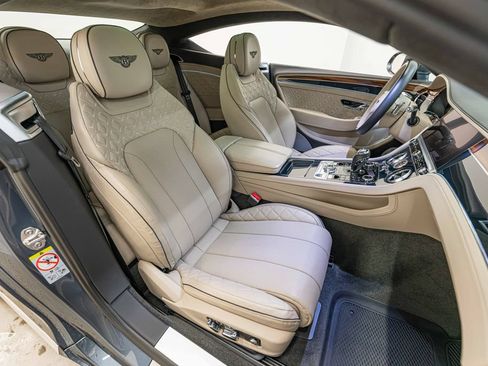 Used 2023 Bentley Continental GT V8 AWD/4WD image 23