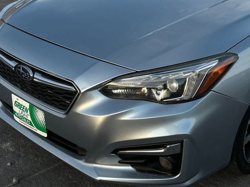 Used 2017 Subaru Impreza 2.0i Limited image 16