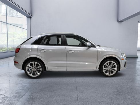 Used 2018 Audi Q3 2.0T Premium w/ Convenience Package AWD/4WD image 7