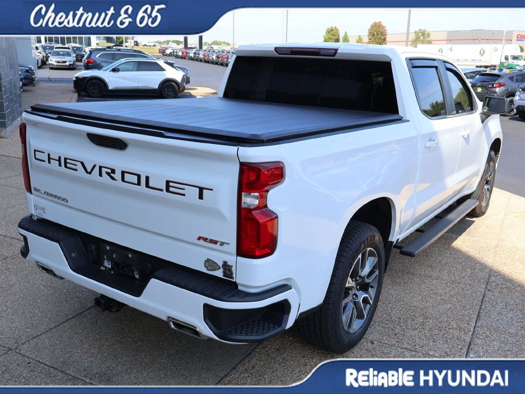 Used 2022 Chevrolet Silverado 1500 RST AWD/4WD image 6