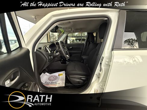 Used 2023 Jeep Renegade Latitude AWD/4WD image 12