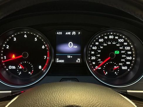 Used 2018 Volkswagen Atlas SEL image 31