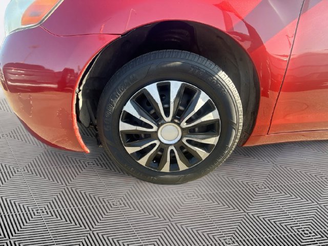 Used 2009 Toyota Camry LE FWD image 6