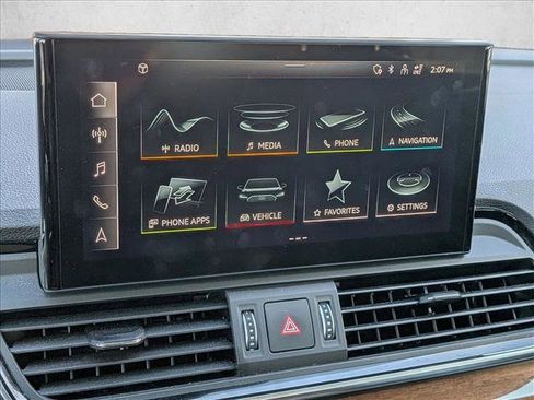 Used 2023 Audi Q5 2.0T Premium Plus w/ Premium Plus Package image 9