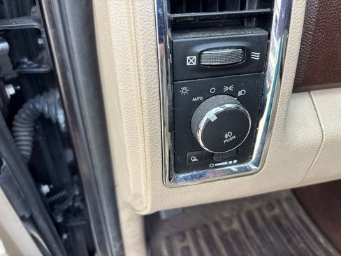 Used 2016 RAM 1500 Laramie w/ Convenience Group AWD/4WD image 25
