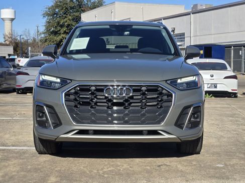 Certified 2023 Audi Q5 2.0T Premium Plus w/ Premium Plus Package image 3